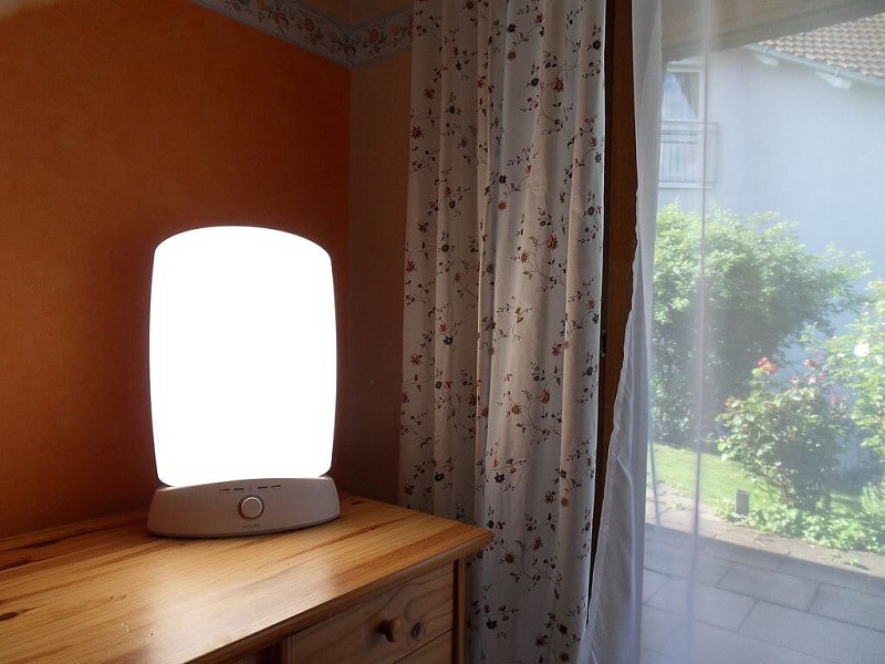 light exposure therapy lamp